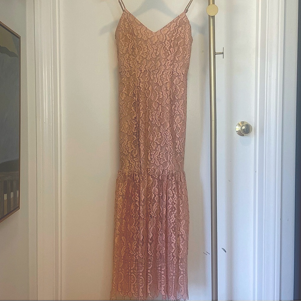 NBD Lace Formal Cocktail Dress
